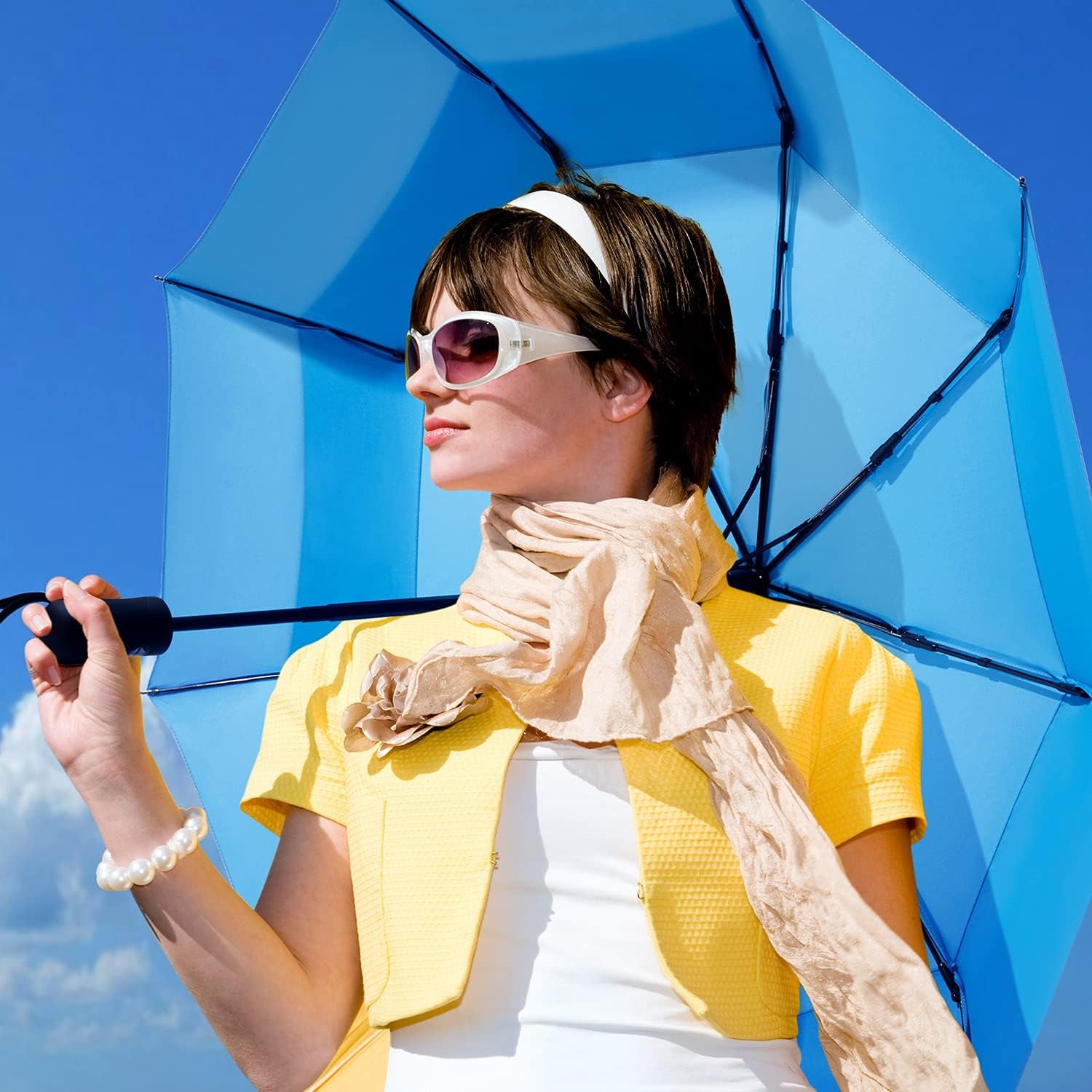 42 Inch Compact Travel Umbrella, Windproof Small Folding Backpack Umbrella for Rain, Auto Open and Close Button(Sky Blue)